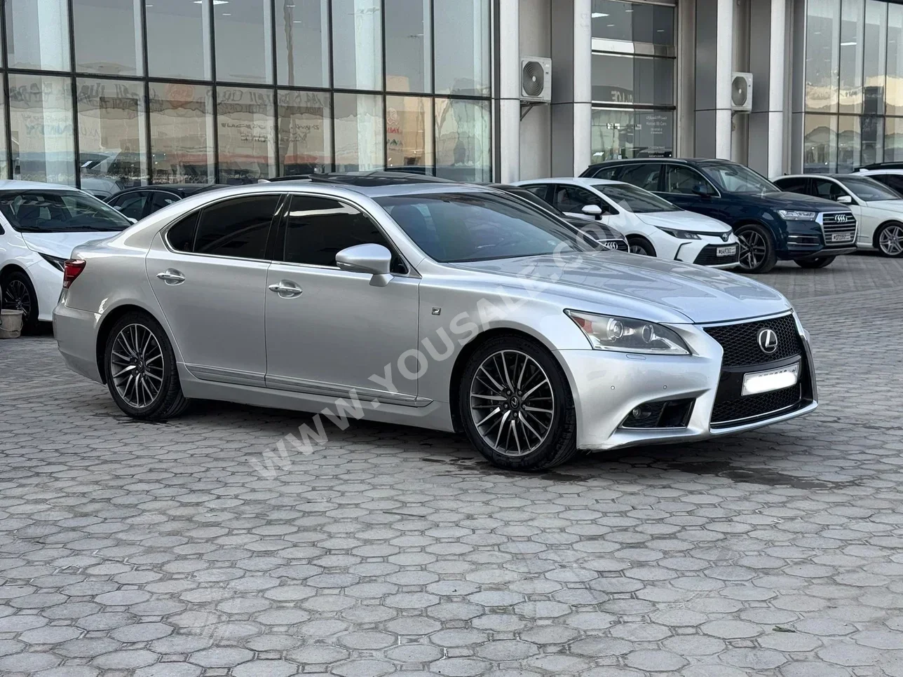 Lexus  LS  460  2015  Automatic  248,450 KM  8 Cylinder  Sedan  Silver