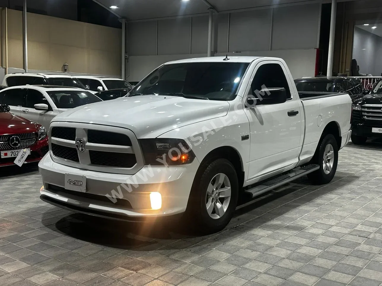 Dodge  Ram  2018  Automatic  107,000 KM  8 Cylinder  Pick Up  White
