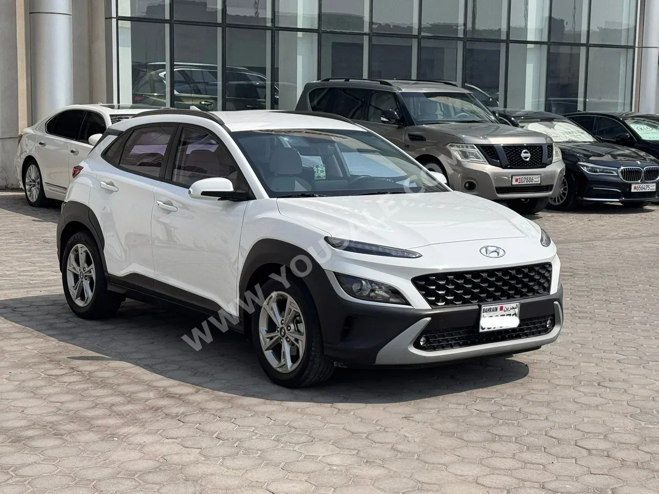 Hyundai  Kona  SE  2023  Automatic  45,850 KM  4 Cylinder  SUV  White  With Warranty