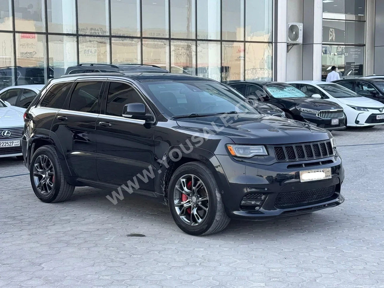 Jeep  Grand Cherokee  SRT  2015  Automatic  161,800 KM  8 Cylinder  SUV  Black