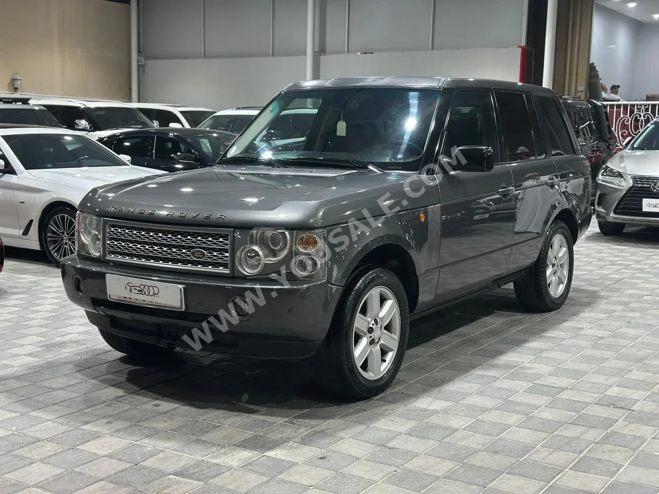 Land Rover  Range Rover  Vogue  2004  Automatic  0 KM  8 Cylinder  SUV  Gray