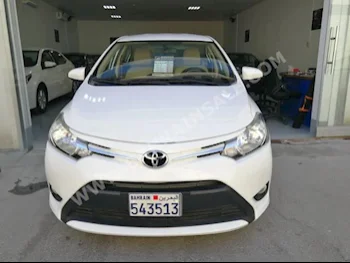 Toyota  Yaris  2016  Sedan  Automatic  4  30,000  FWD  White  Gasoline
