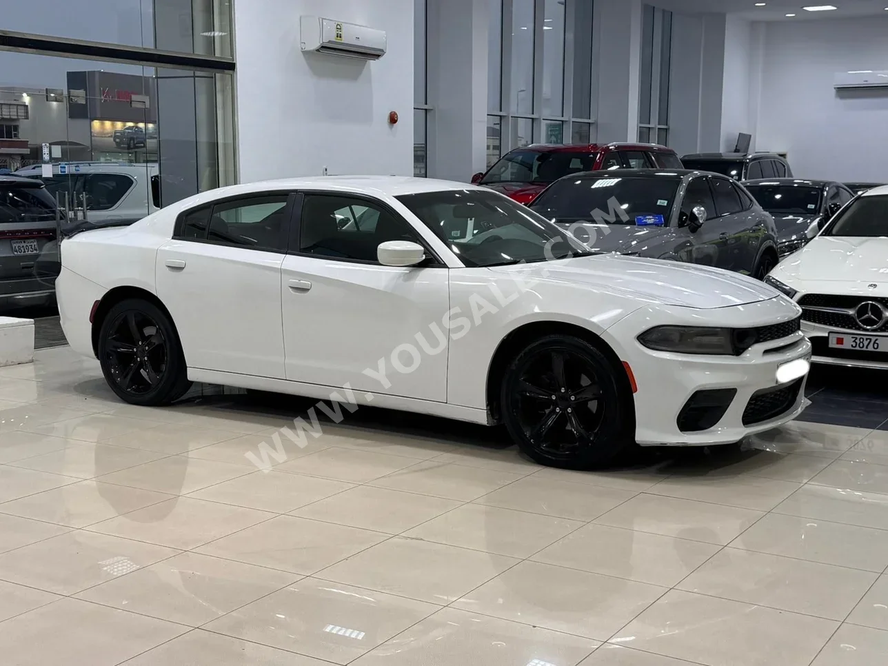 Dodge  Charger  2016  Automatic  190,250 KM  6 Cylinder  Sedan  White