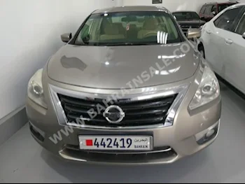 Nissan  Altima  2.5 S  2013  Sedan  Automatic  4  83,000  FWD  Brown  Gasoline