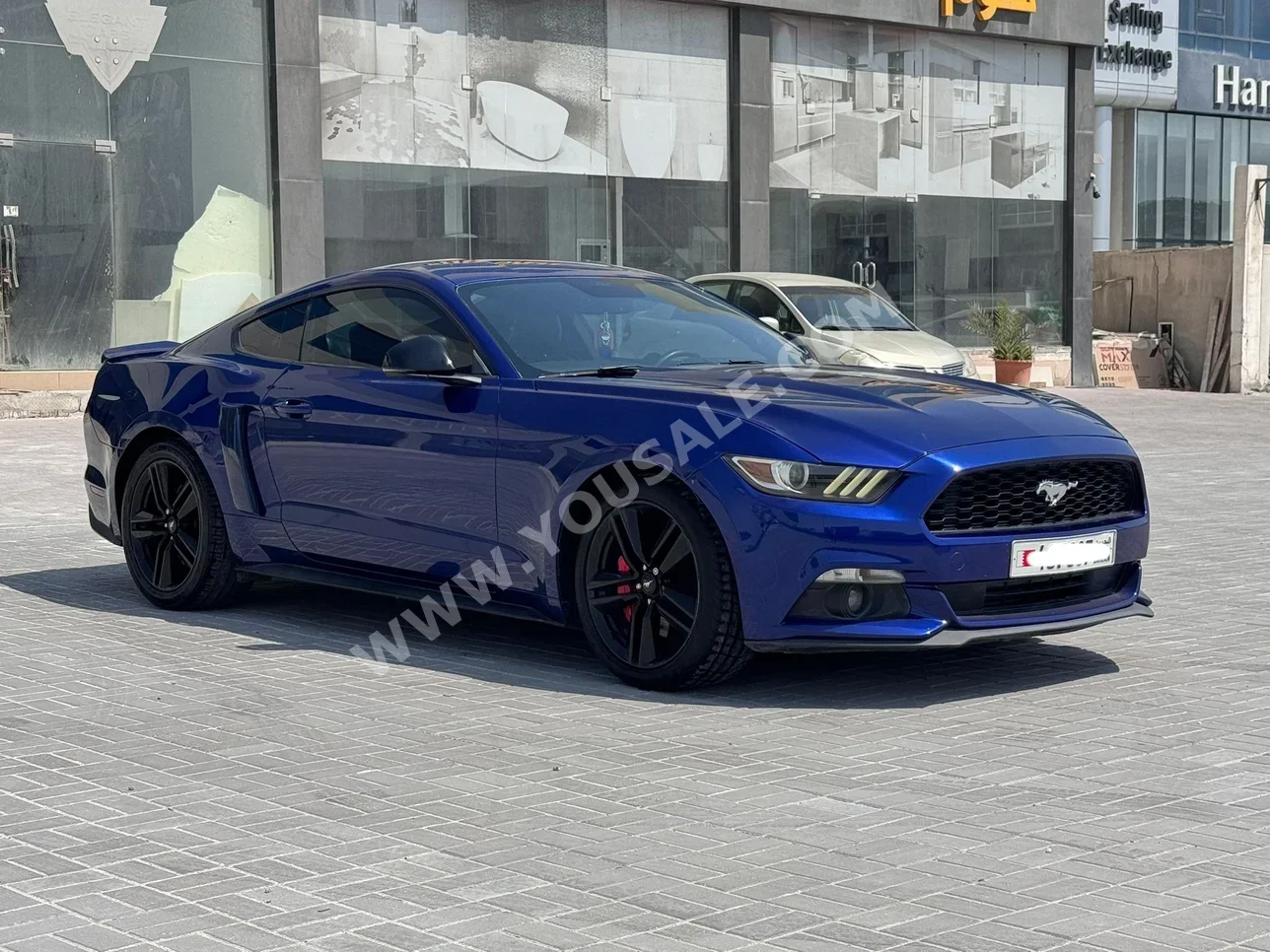 Ford  Mustang  2015  Automatic  126,900 KM  4 Cylinder  Sedan  Blue