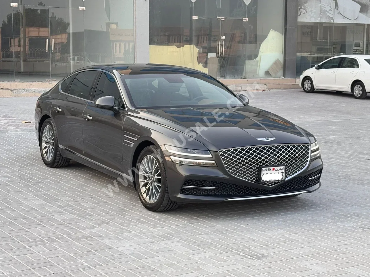 جينيسيس  جي 80  2024  اتوماتك  13,350 كم  4 سلندر  سيدان  رمادي  تحت الضمان