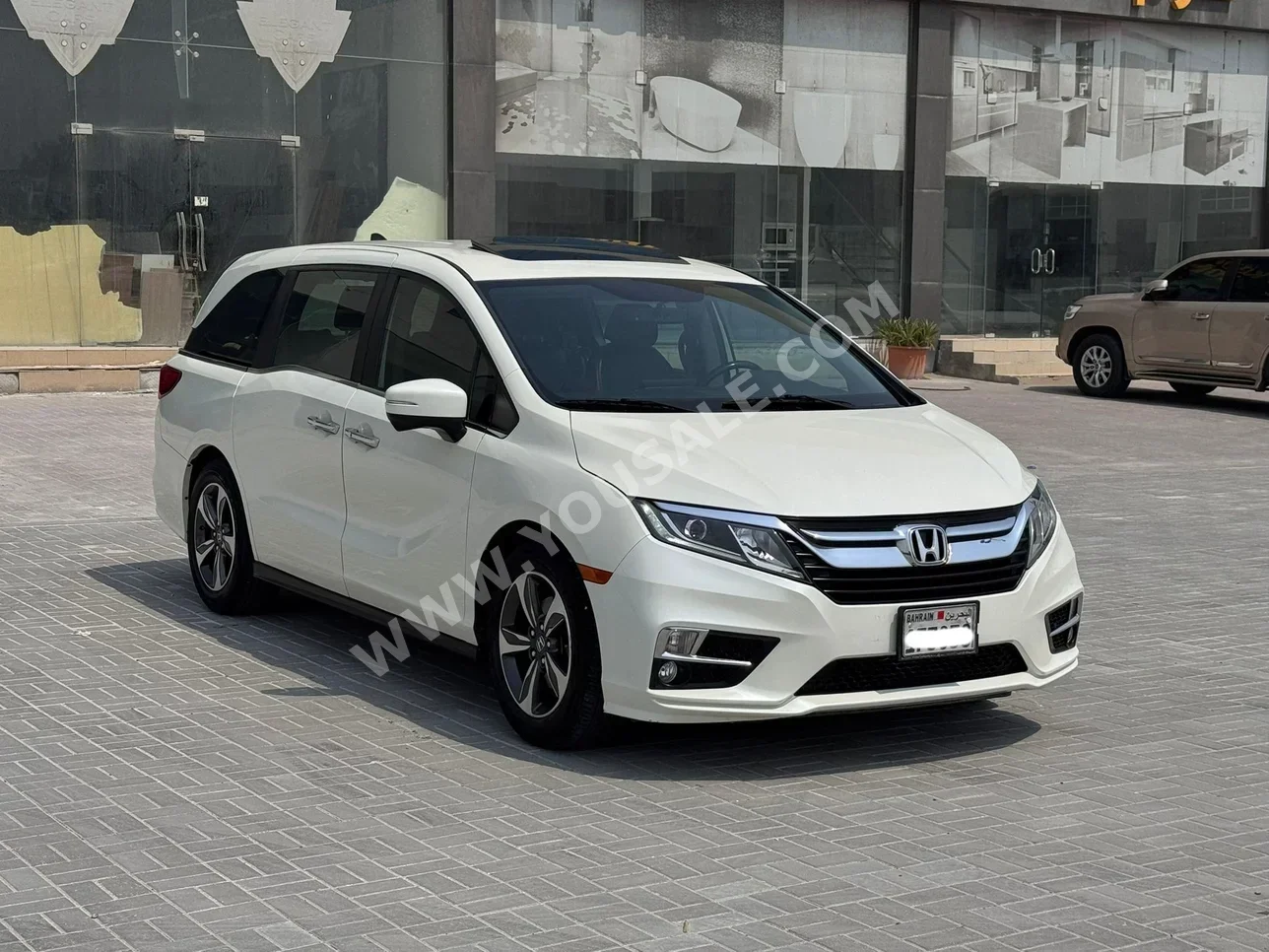 Honda  Odyssey  2019  Automatic  144,800 KM  6 Cylinder  SUV  White