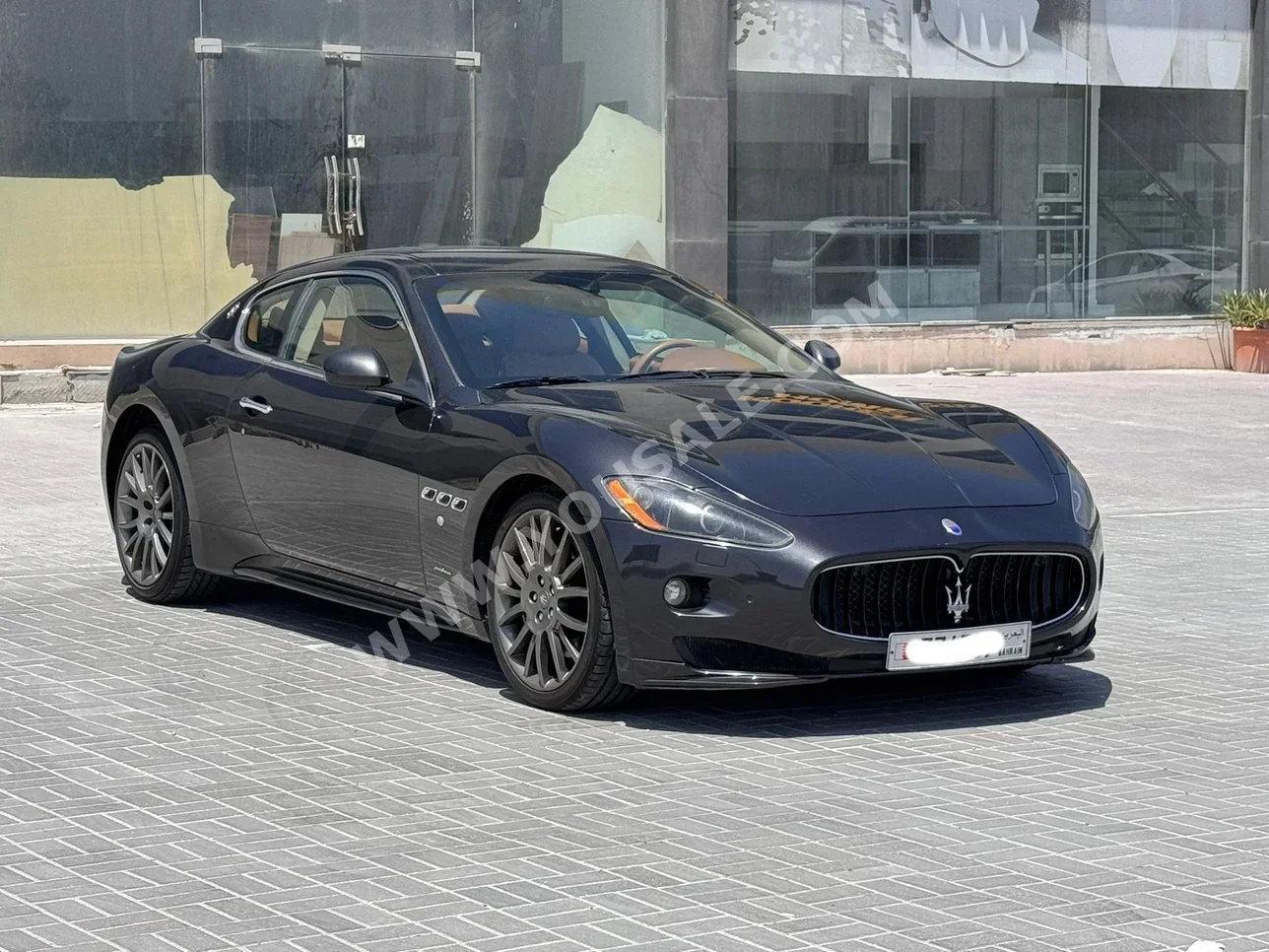 مزاراتي  جرانتوريزمو  2012  اتوماتك  67,150 كم  8 سلندر  سيدان  أسود