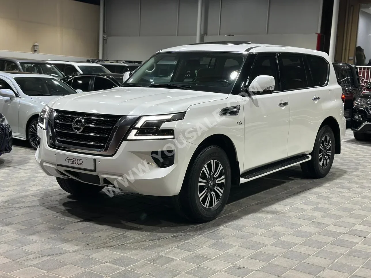 Nissan Patrol LE 2020 Automatic 29,900 KM 8 Cylinder SUV White