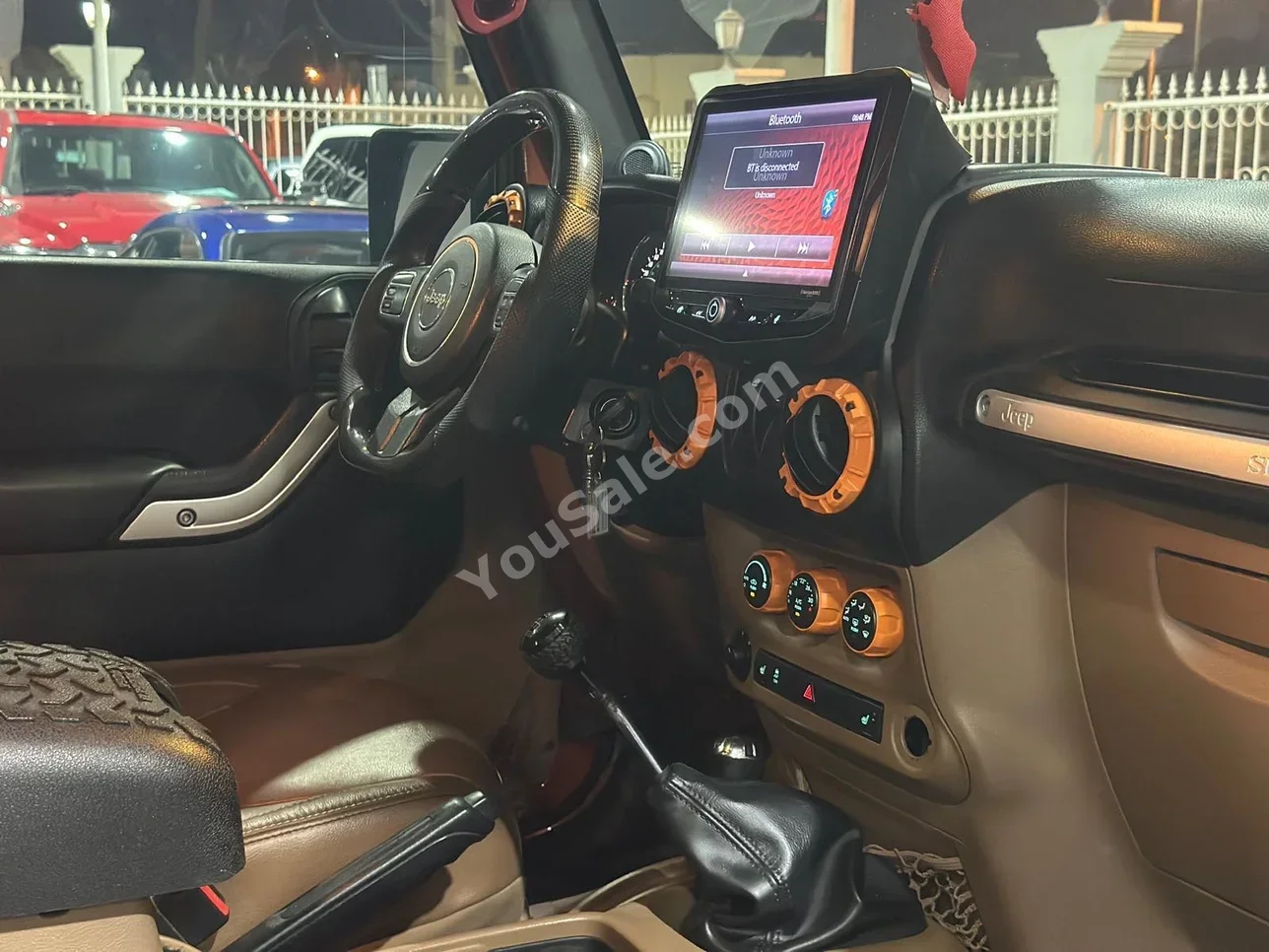 Jeep  Wrangler  Sahara  2014  Manual  238,000 KM  6 Cylinder  SUV  Orange