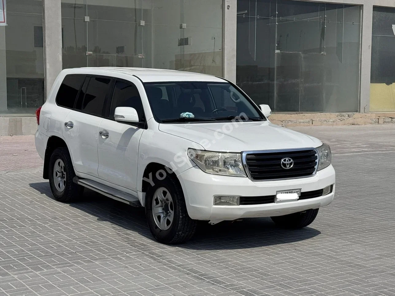 Toyota Land Cruiser G 2009 Automatic 287,100 KM 6 Cylinder SUV White