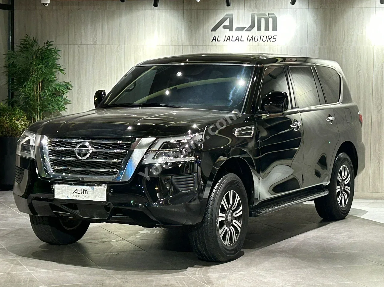 Nissan  Patrol  XE  2020  Automatic  85,000 KM  6 Cylinder  SUV  Black  With Warranty