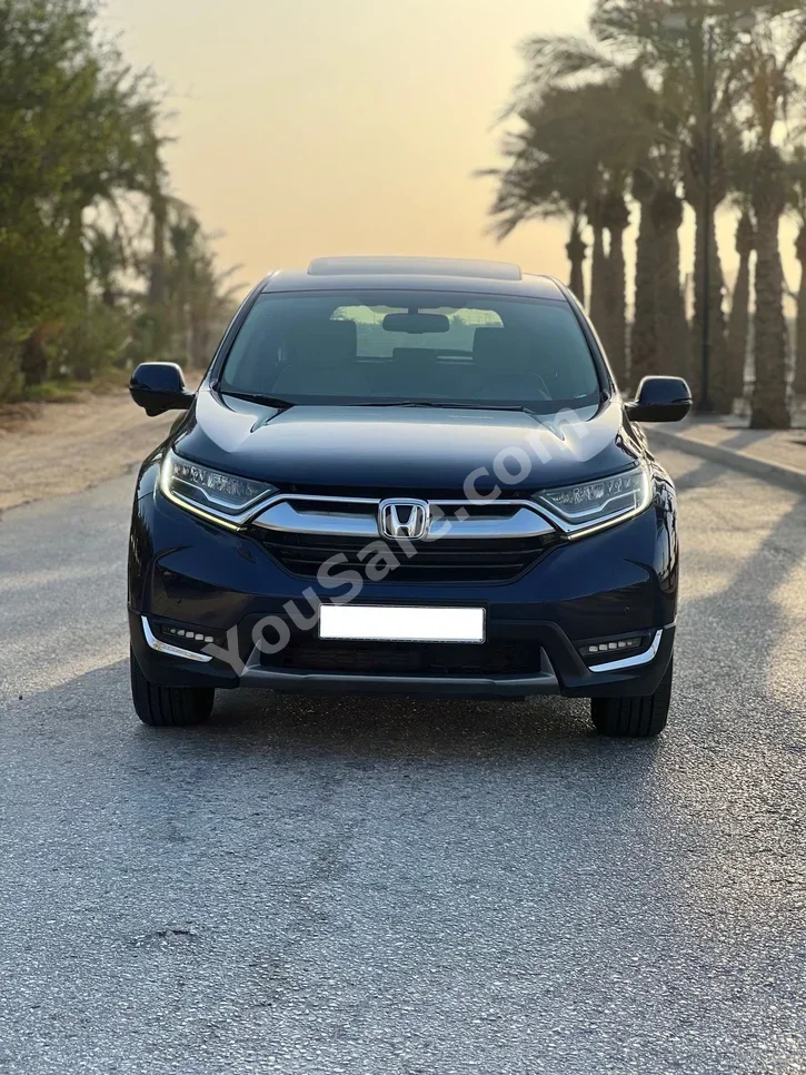 Honda  CRV  2017  Automatic  130,000 KM  4 Cylinder  SUV  Black  With Warranty
