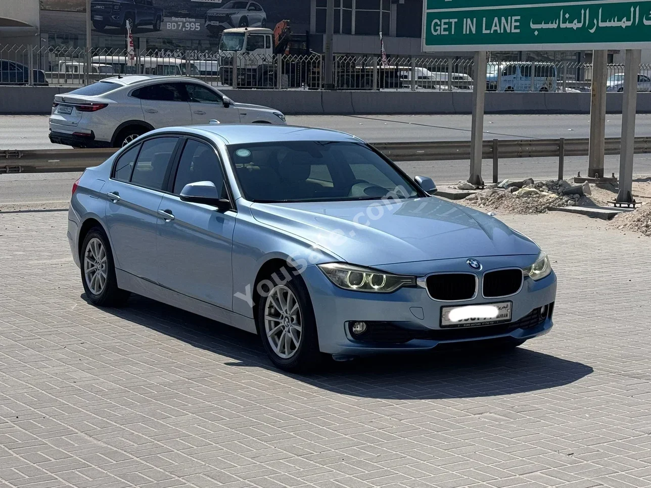 بي ام دبليو  الفئة - الثالثة  316i  2015  اتوماتك  161,100 كم  4 سلندر  سيدان  ازرق