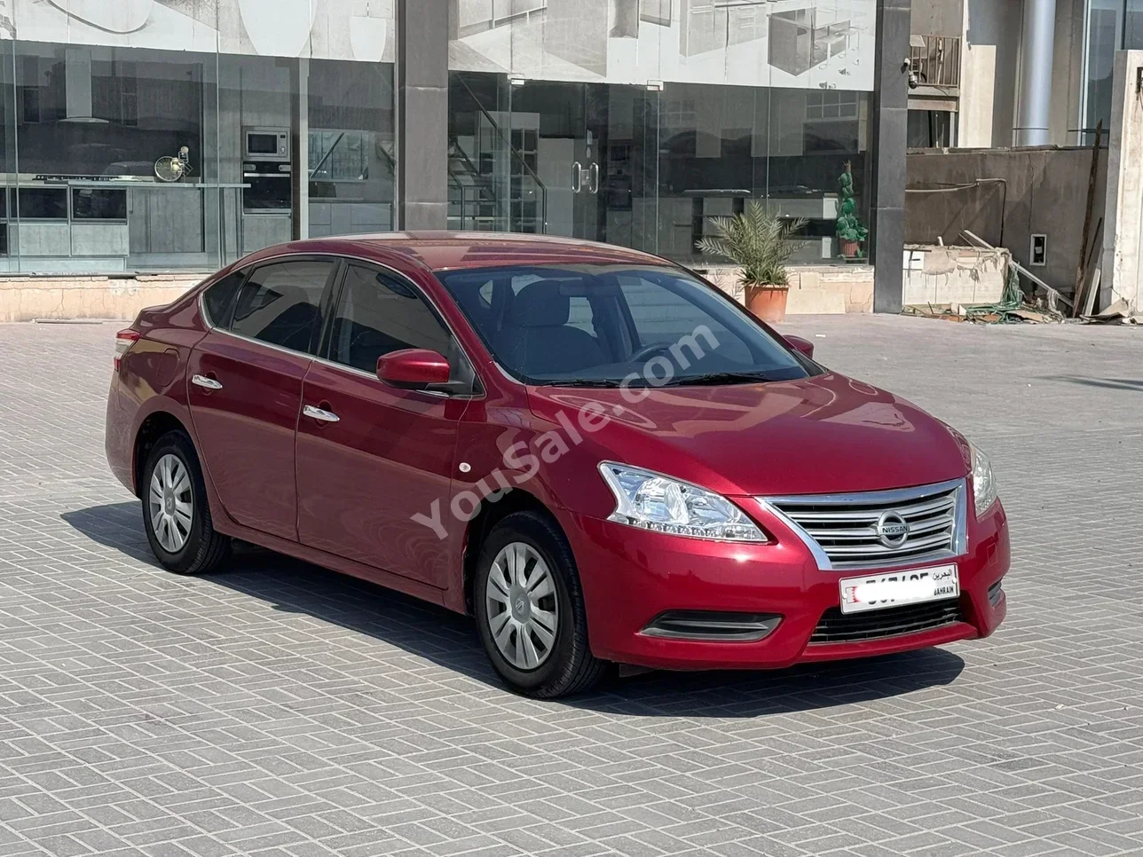 Nissan Sentra 2016 Automatic 124,750 KM 4 Cylinder Sedan Red