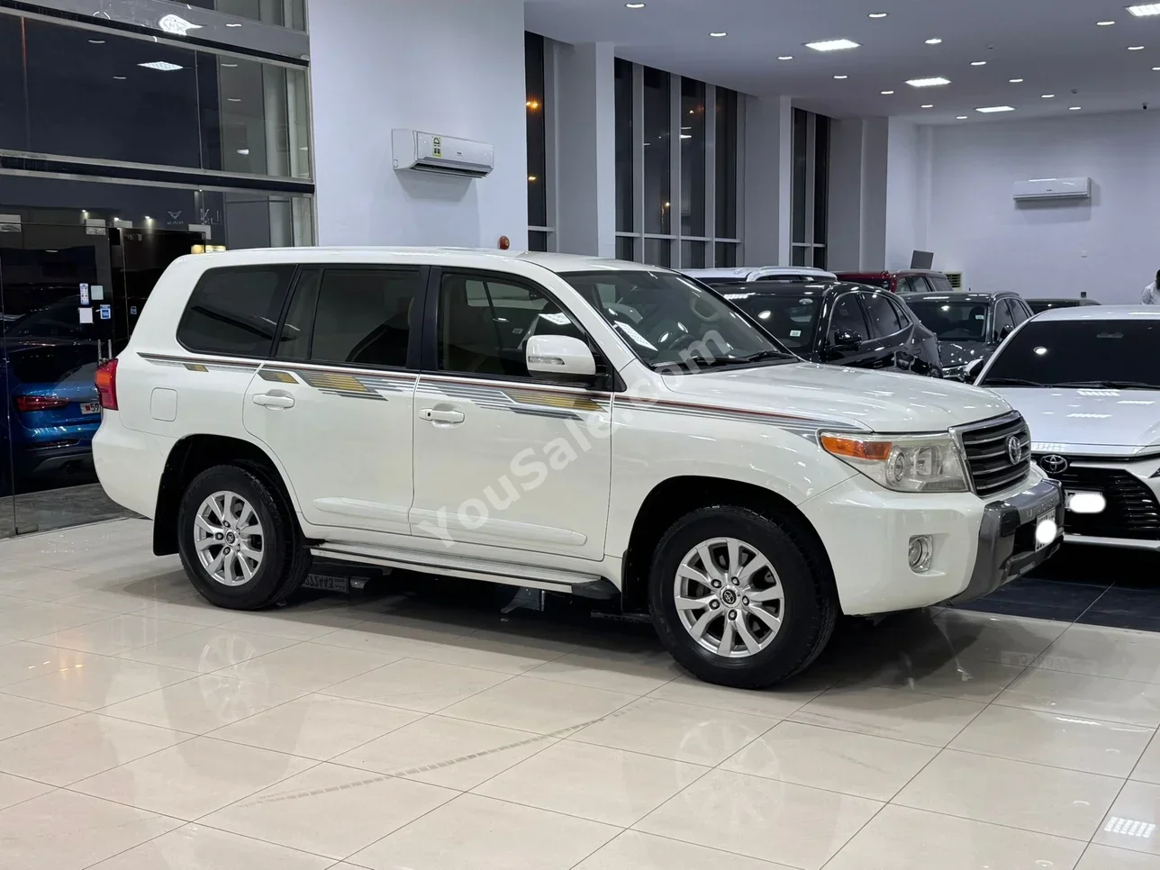Toyota  Land Cruiser  GX  2015  Automatic  155,600 KM  6 Cylinder  SUV  White