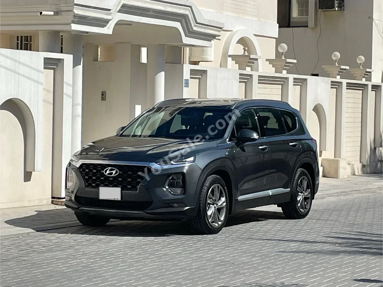 هيونداي سانتا في 2019 اتوماتك 164,000 كم 6 سلندر اس يو في رمادي