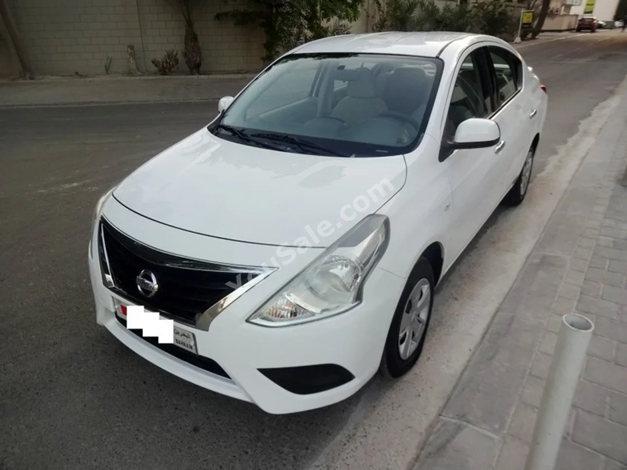 Nissan  Sunny  2018  Automatic  87,000 KM  4 Cylinder  Sedan  White