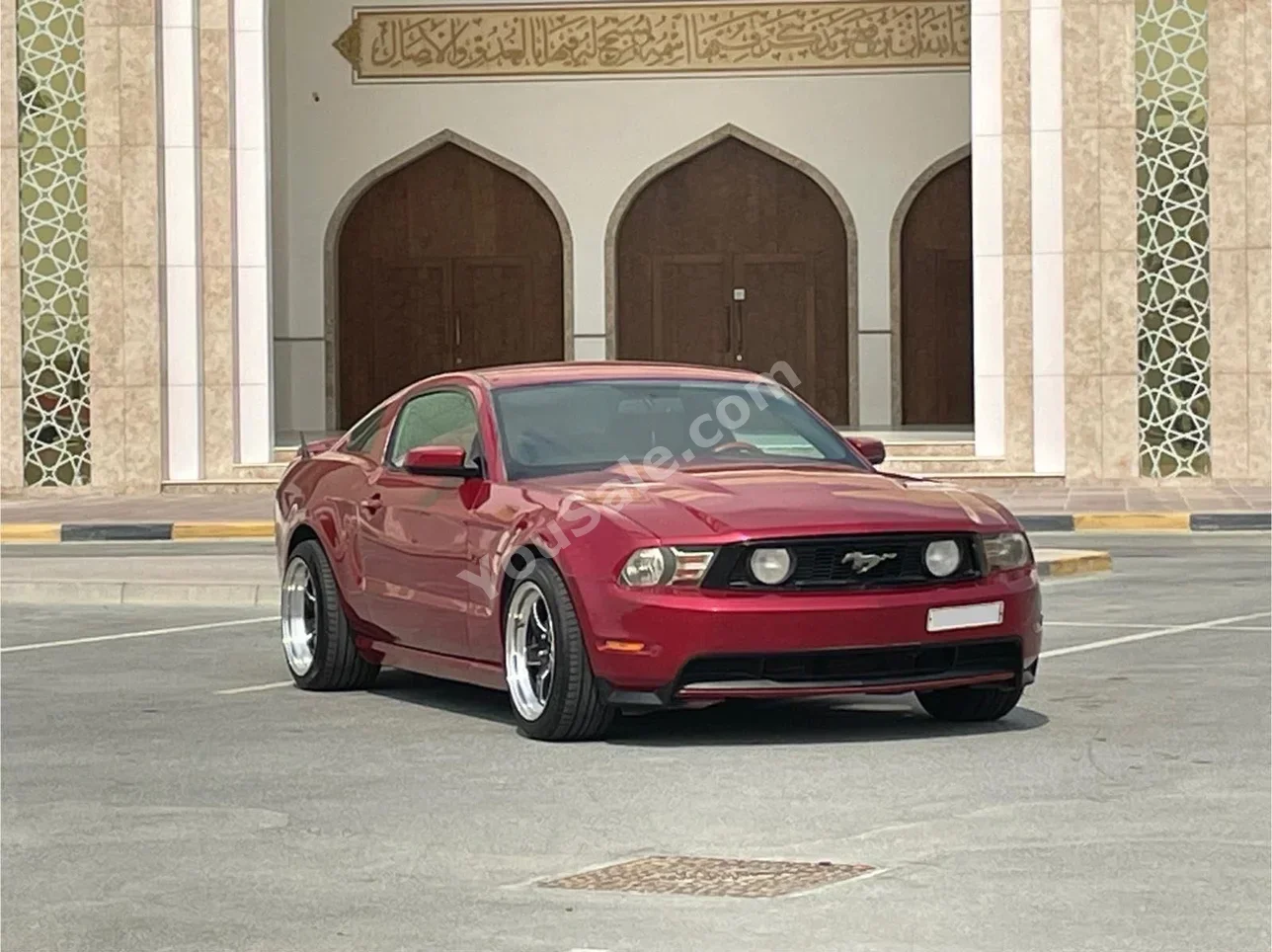 Ford  Mustang  GT  2010  Automatic  200,000 KM  8 Cylinder  Coupe / Sport  Red