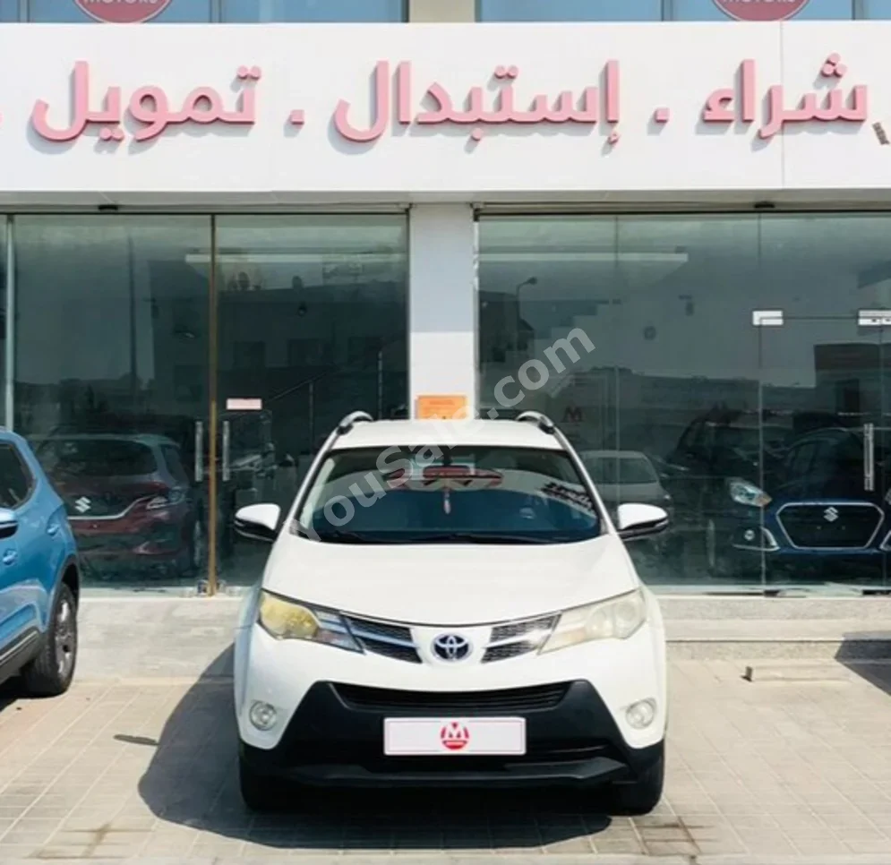 تويوتا 4 راف 2015 اتوماتك 270,000 كم 4 سلندر اس يو في أبيض