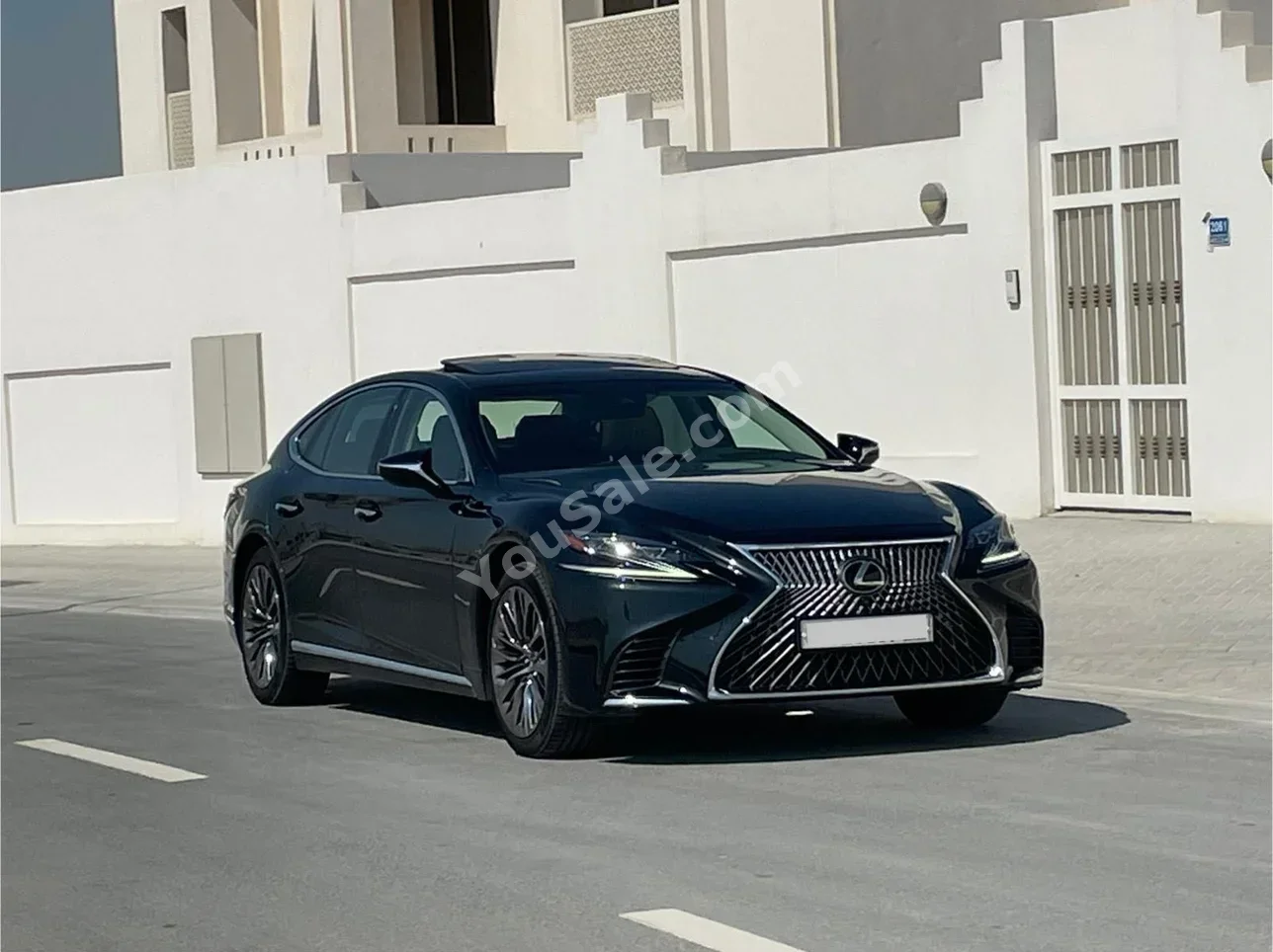 لكزس ال اس 500 2020 اتوماتك 20,000 كم 6 سلندر كوبيه \ سبورت أسود