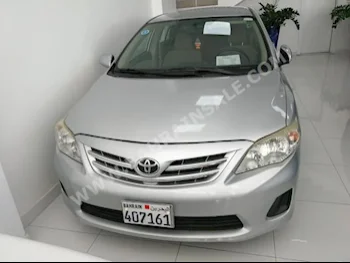 Toyota  Corolla  XLI  2012  Sedan  Automatic  4  93,000  FWD  Silver  Gasoline
