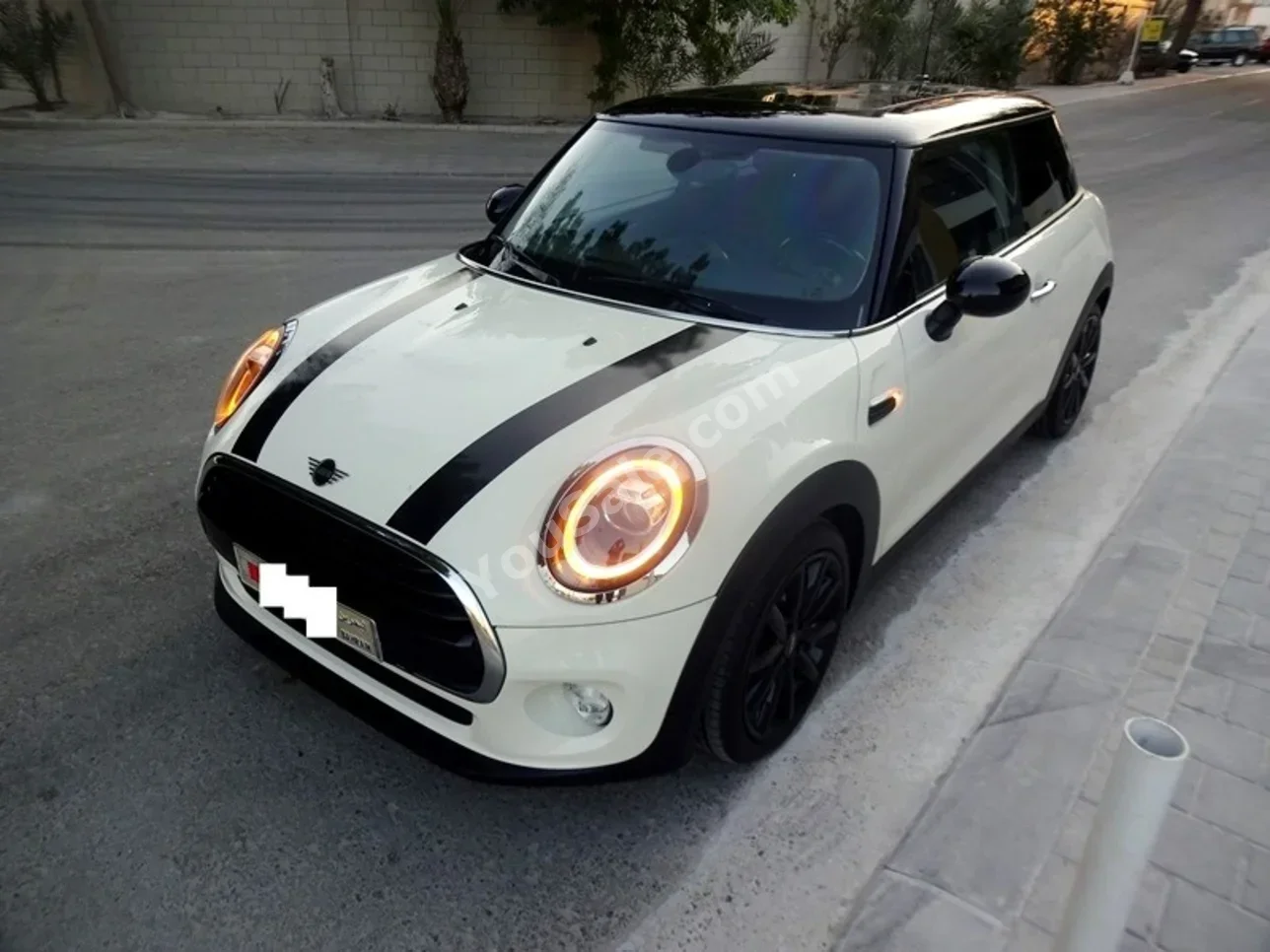 Mini  Cooper  Coupe  2019  Automatic  61,000 KM  3 Cylinder  Coupe / Sport  White