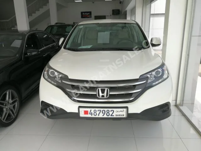 Honda  CRV  2014  SUV  Automatic  4  54,000  FWD  White  Gasoline