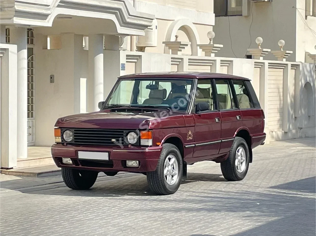 لاند روفر  رنج روفر  فوج  1995  اتوماتك  200,000 كم  8 سلندر  اس يو في  عنابي