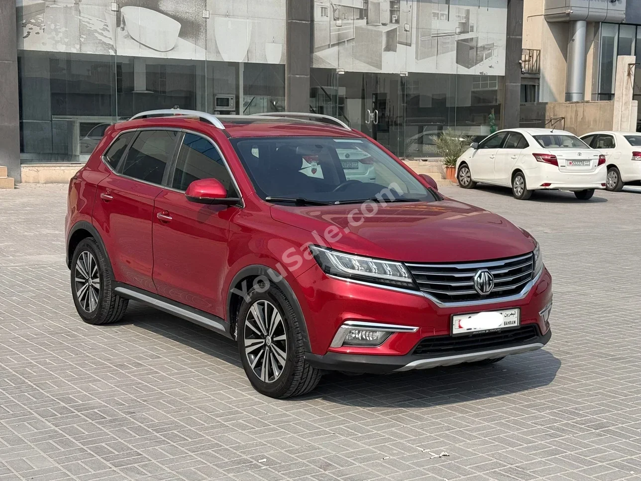 MG  2021  Automatic  162,700 KM  4 Cylinder  SUV  Red