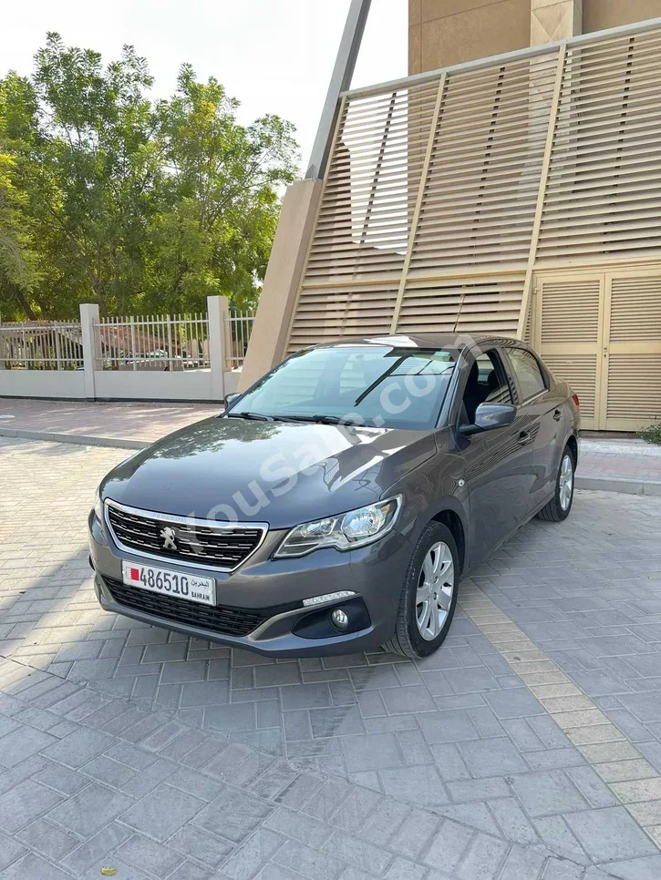 بيجو  301  2021  اتوماتك  71,000 كم  4 سلندر  سيدان  رمادي غامق