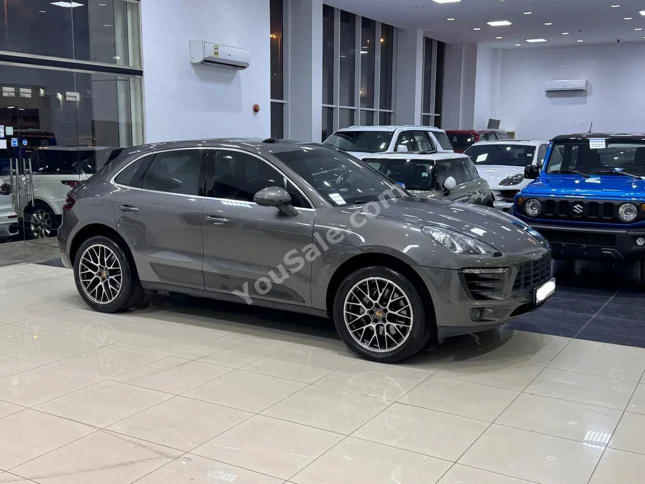 Porsche  Macan  S  2015  Automatic  110,600 KM  5 Cylinder  SUV  Gray