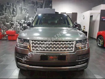 Land Rover  LR4  HSE  2015  SUV  Automatic  8  40,000  4WD  Gray  Gasoline
