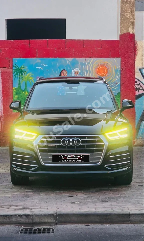 Audi  Q5  2017  Automatic  45,000 KM  4 Cylinder  SUV  Black