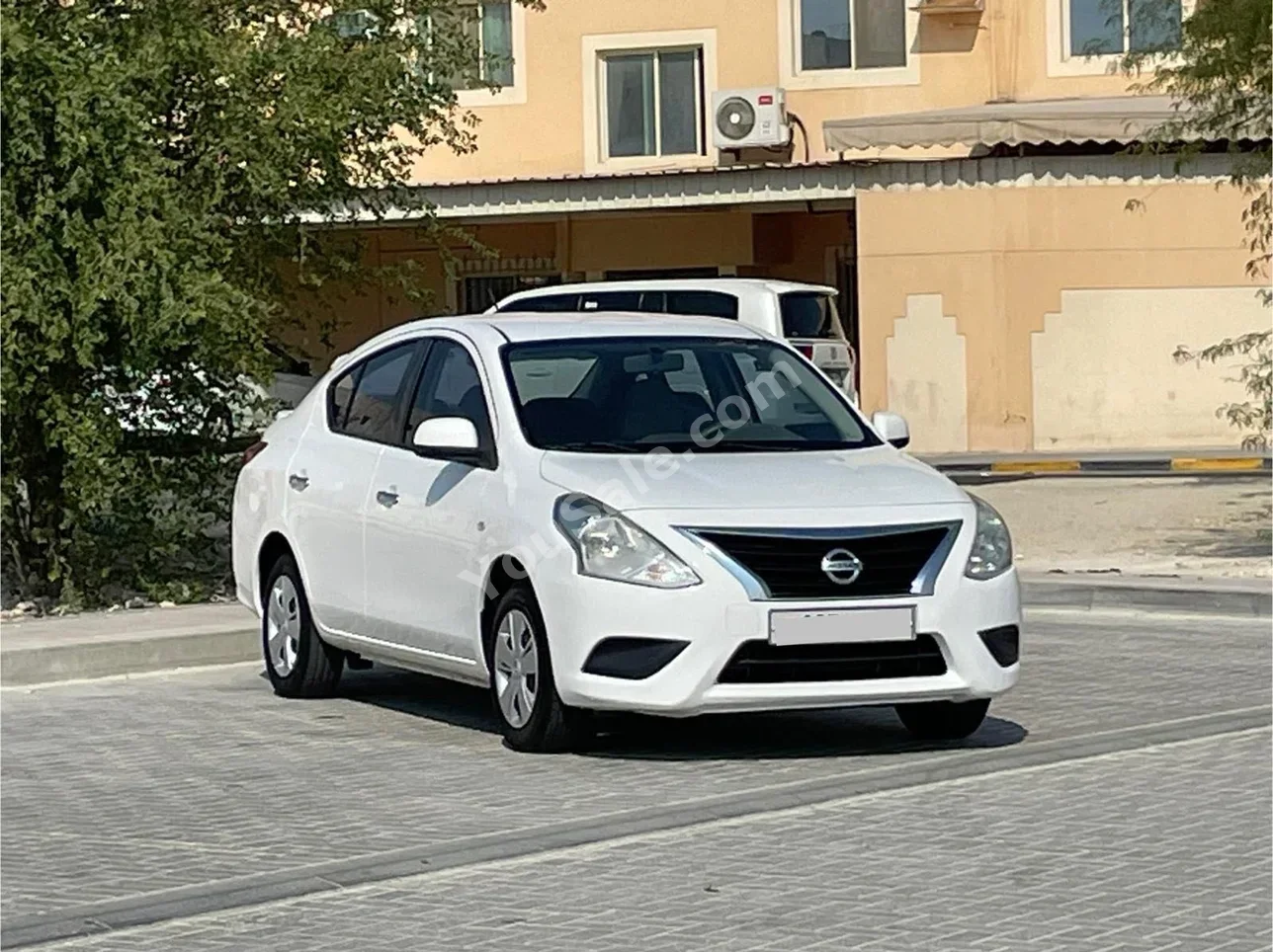 نيسان صني 2020 اتوماتك 151,000 كم 4 سلندر سيدان أبيض