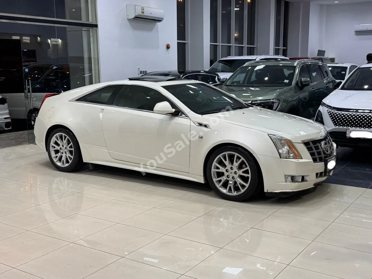 Cadillac  CTS  2012  Automatic  138,000 KM  6 Cylinder  Sedan  White