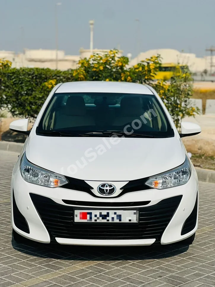 تويوتا ياريس 2019 اتوماتك 150,000 كم 4 سلندر سيدان أبيض