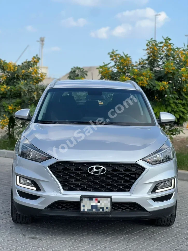 Hyundai Tucson 2019 Automatic 126,000 KM 4 Cylinder SUV Silver