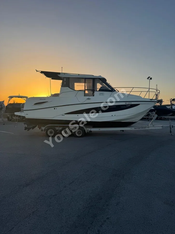 Quick Silver  Italy  2015  White  28 ft