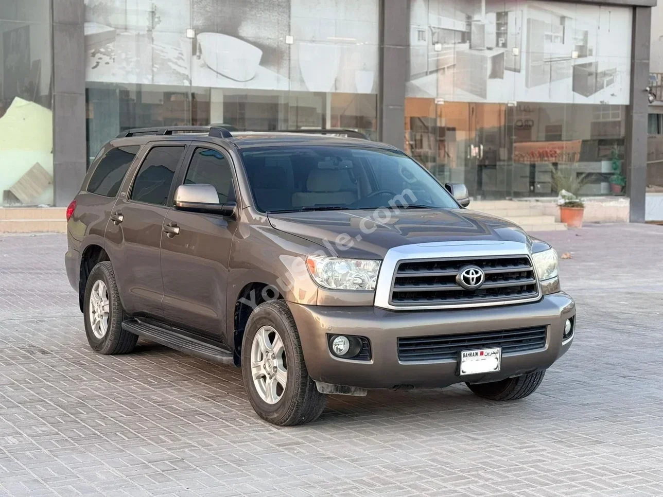 تويوتا  سكويا  2013  اتوماتك  214,750 كم  8 سلندر  اس يو في  بني