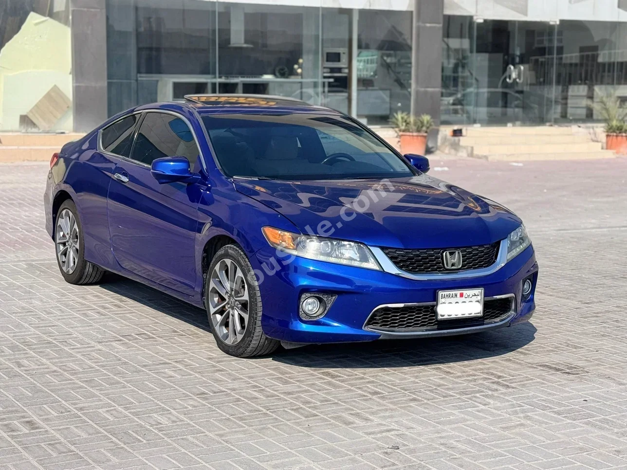 هوندا  اكورد  كوبيه  2014  اتوماتك  121,650 كم  6 سلندر  سيدان  ازرق