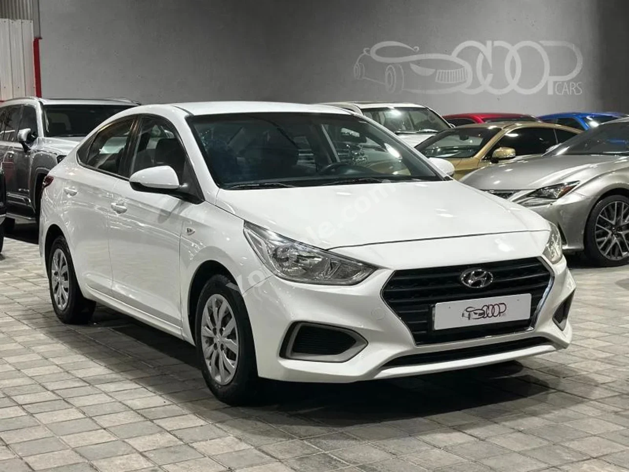هيونداي اكسنت 1.6 2019 اتوماتك 146,000 كم 4 سلندر اس يو في أبيض