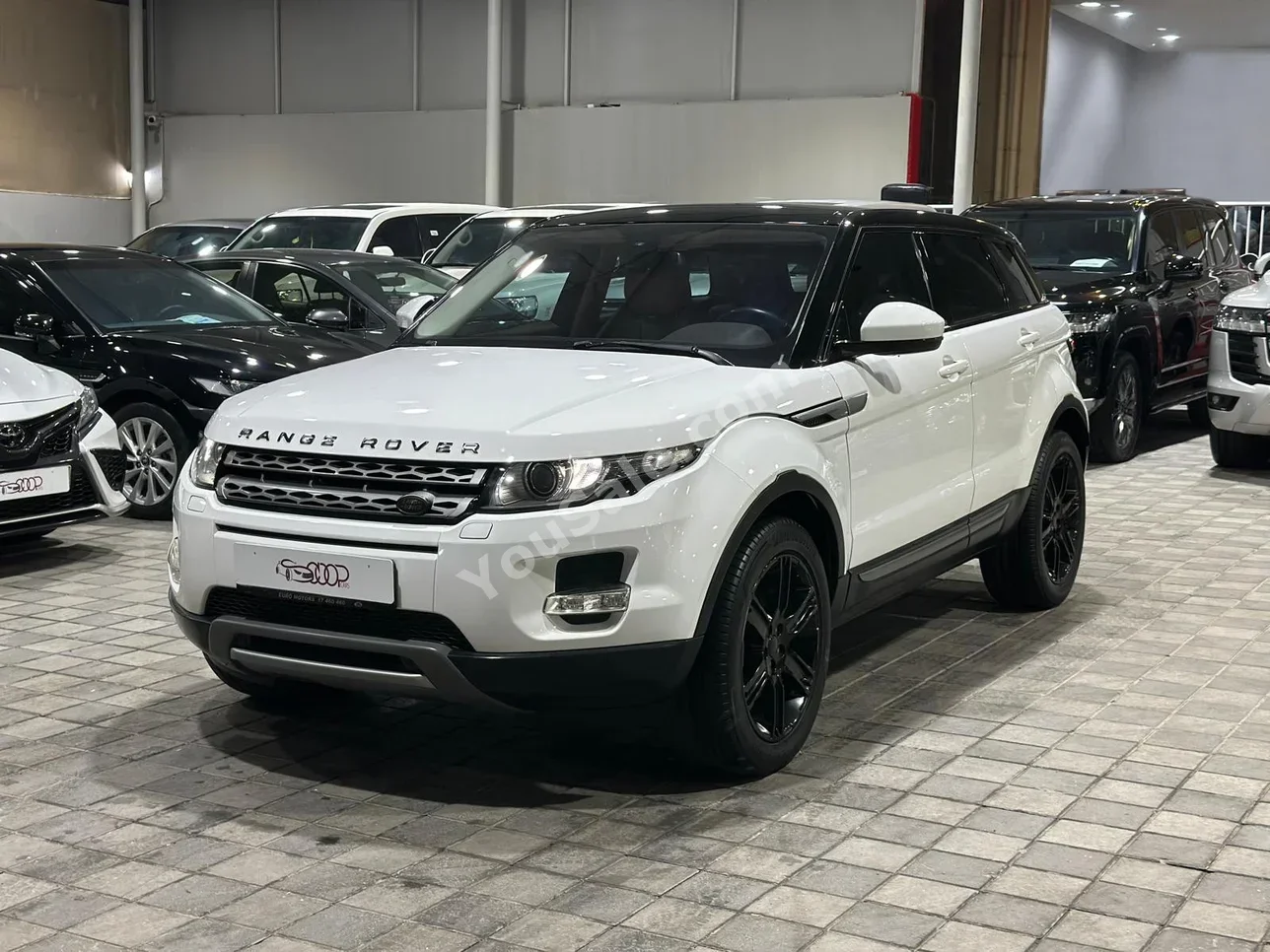 Land Rover Evoque 2014 Automatic 84,000 KM 4 Cylinder SUV White