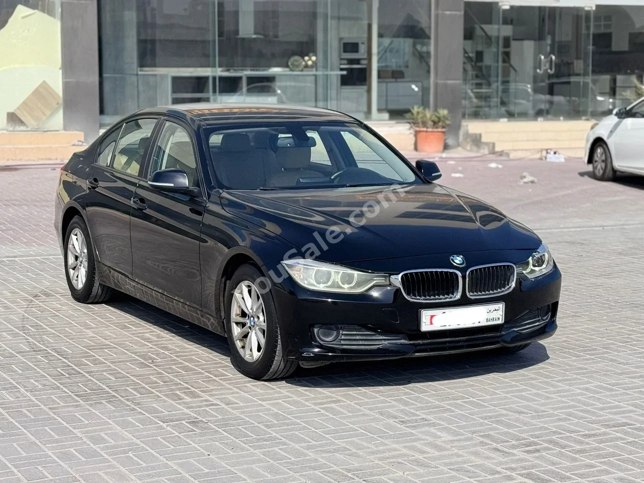 بي ام دبليو  الفئة - الثالثة  316i  2014  اتوماتك  205,600 كم  4 سلندر  سيدان  أسود