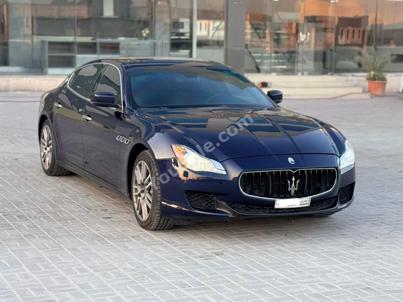 مزاراتي  كواتروبورتي  2015  اتوماتك  146,600 كم  6 سلندر  سيدان  ازرق