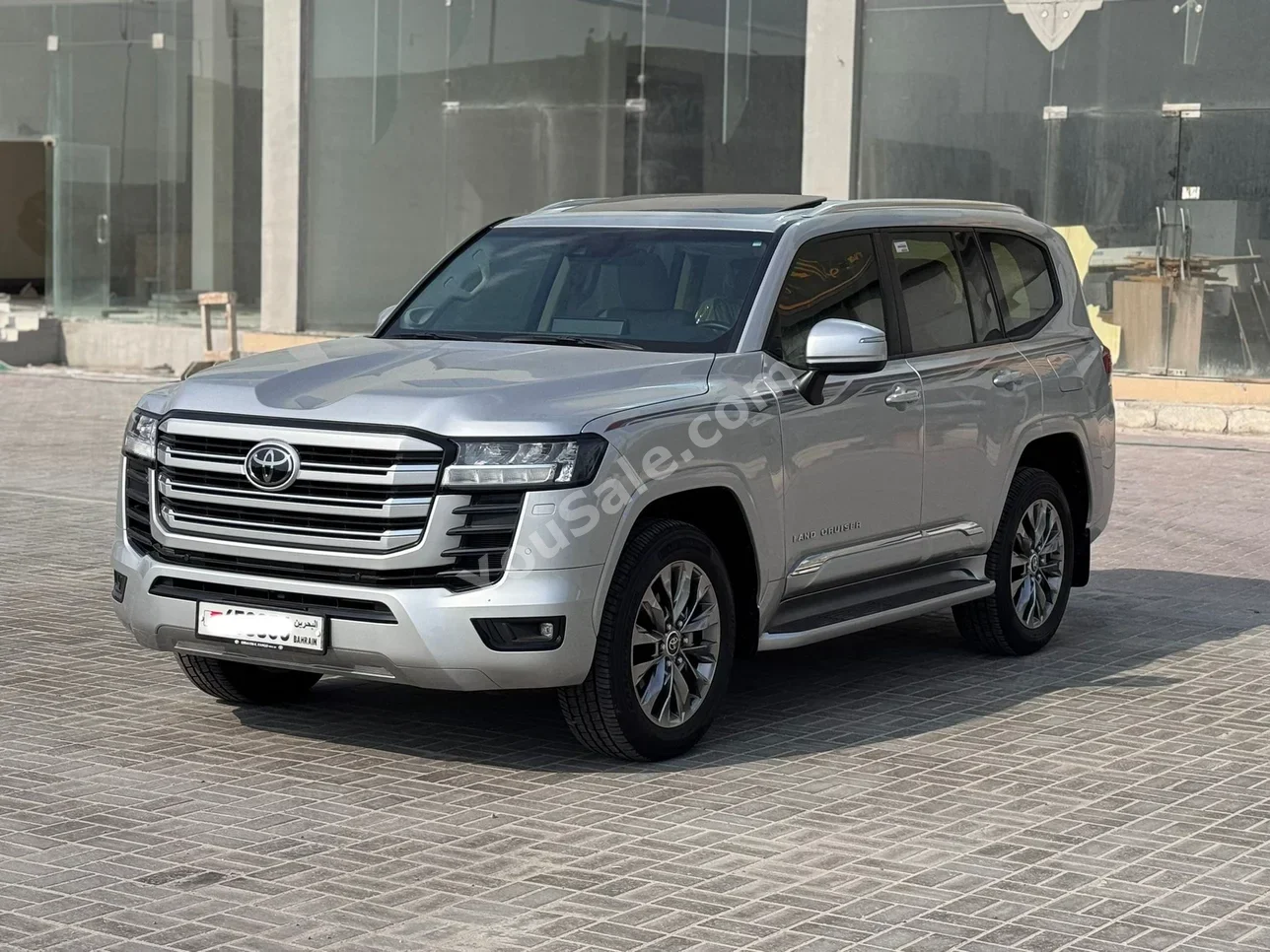 Toyota  Land Cruiser  GXR  2024  Automatic  4,400 KM  6 Cylinder  SUV  Silver  With Warranty