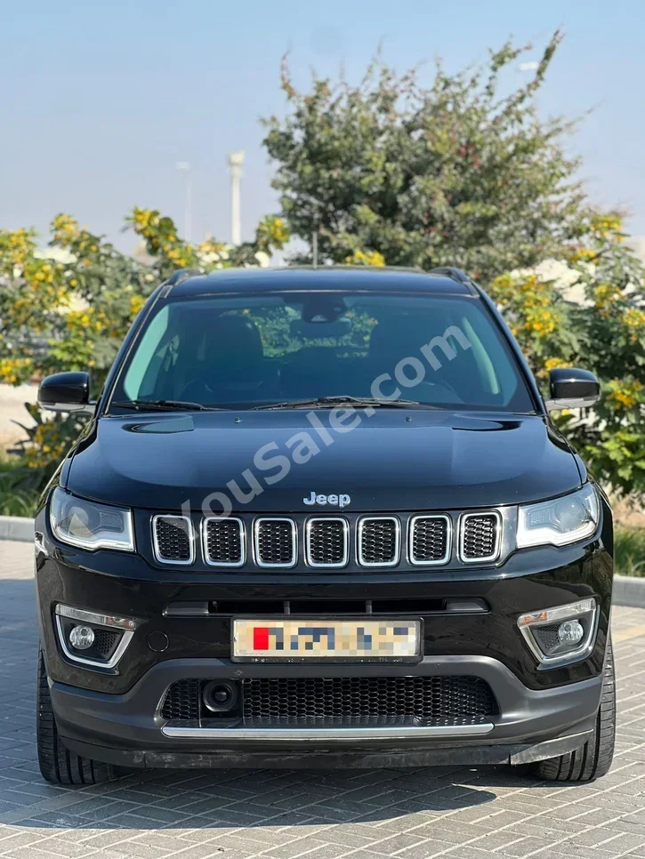 جييب  كومباس  2018  اتوماتك  190,000 كم  4 سلندر  اس يو في  أسود