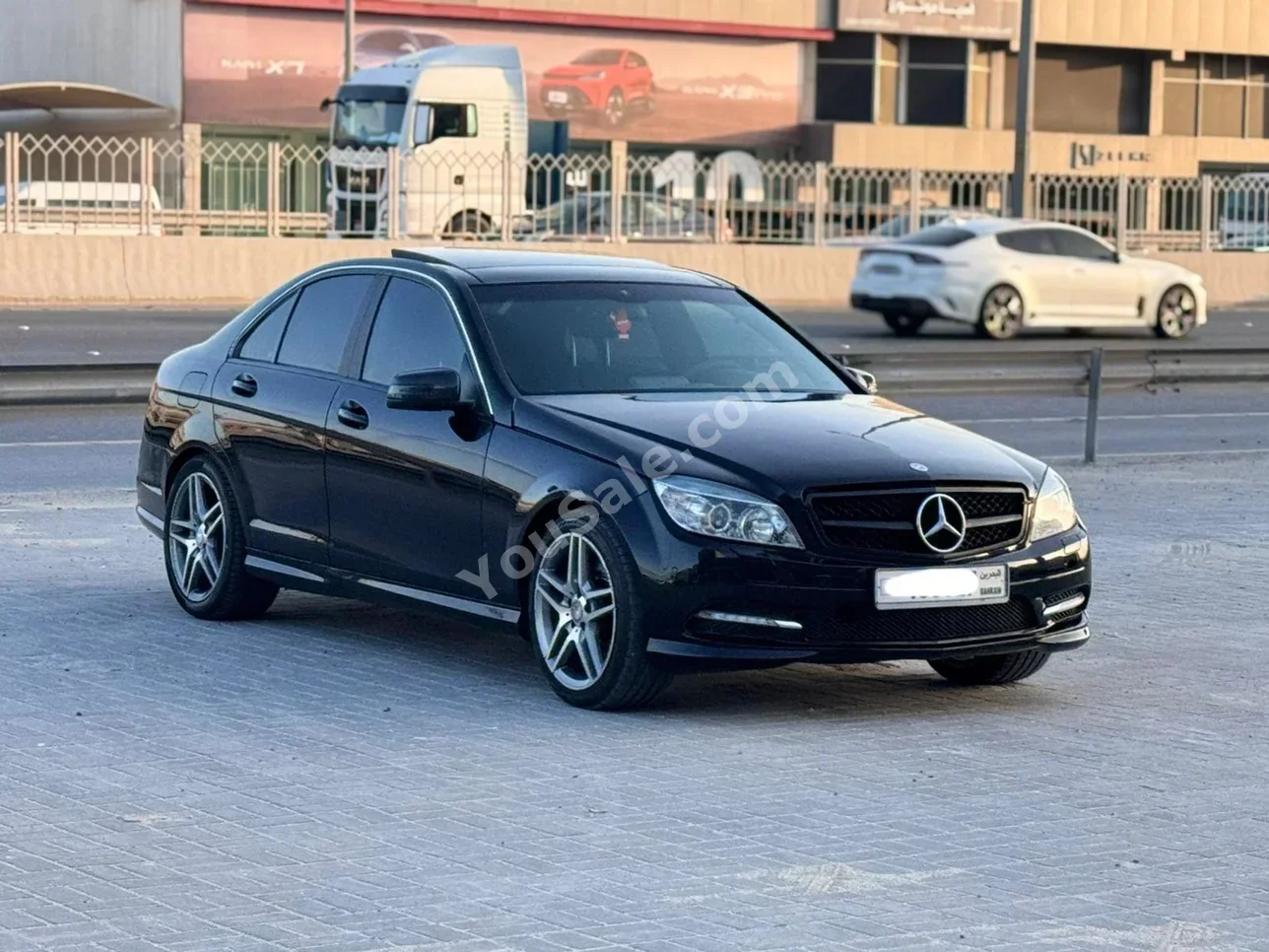 Mercedes-Benz C-Class 300 2010 Automatic 328,900 KM 6 Cylinder Sedan Black