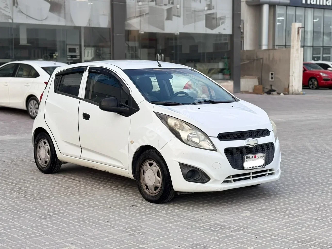 شفروليه  سبارك  2015  اتوماتك  121,900 كم  4 سلندر  هاتشباك  أبيض