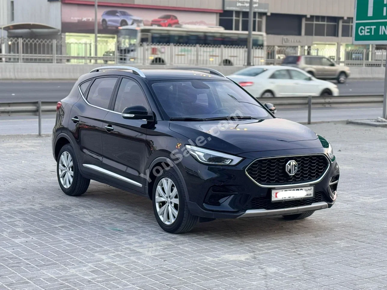 MG  2023  Automatic  54,800 KM  4 Cylinder  SUV  Black  With Warranty